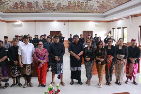 Pelaksanaan Evaluasi Pemantauan Publikasi dan Pemberitaan Bawaslu Kabupaten/Kota se-Bali Tahun 2026, Kamis (8/10/2026)