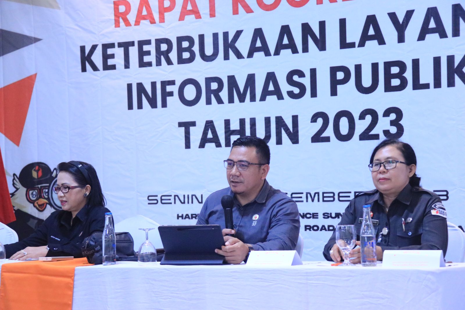 Kunci Kepercayaan dan Demokrasi: Pentingnya Keterbukaan Informasi Publik Untuk Masyarakat