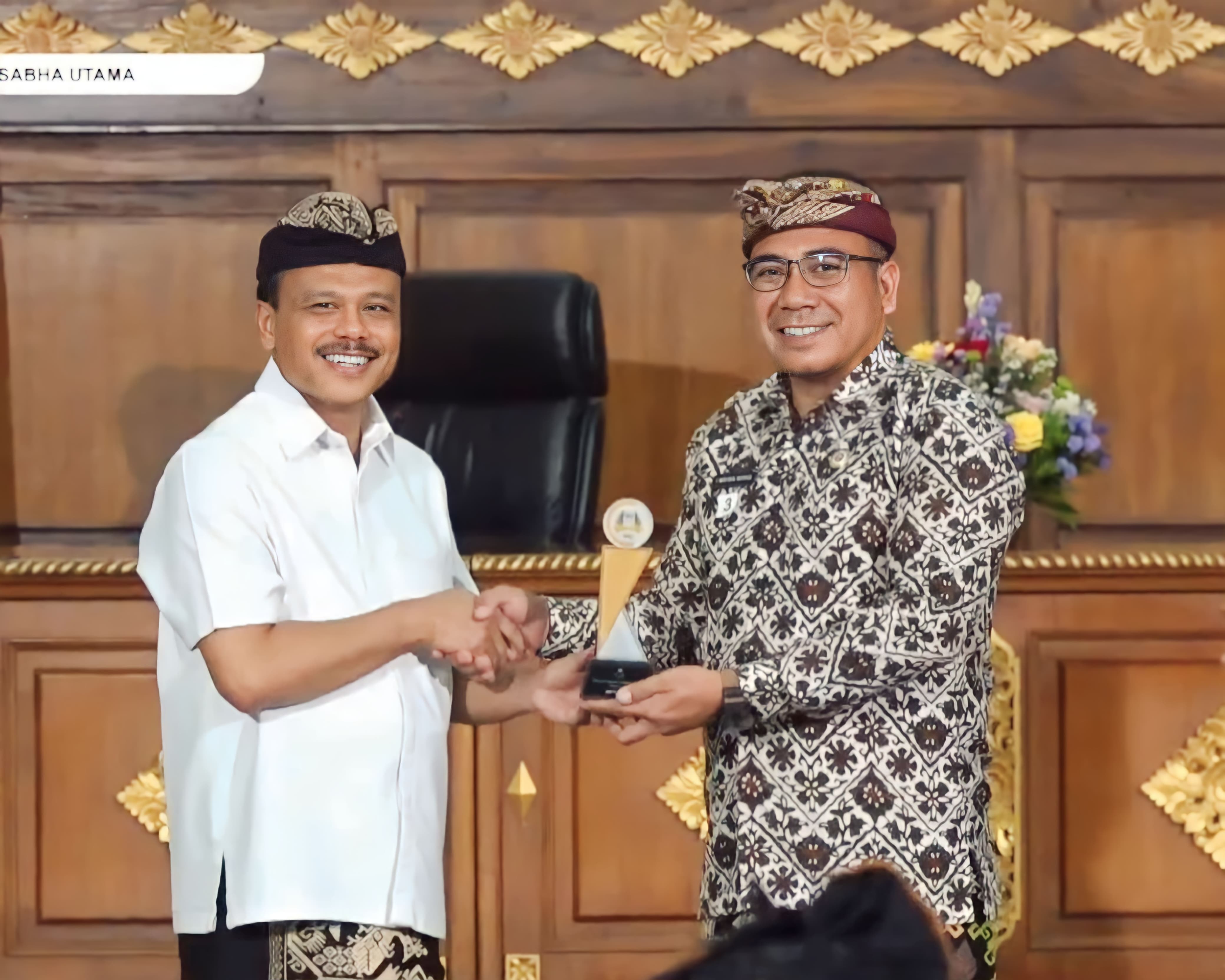 Bawaslu Bali Berhasil Mempertahankan Predikat Informatif Untuk Keempat Kalinya