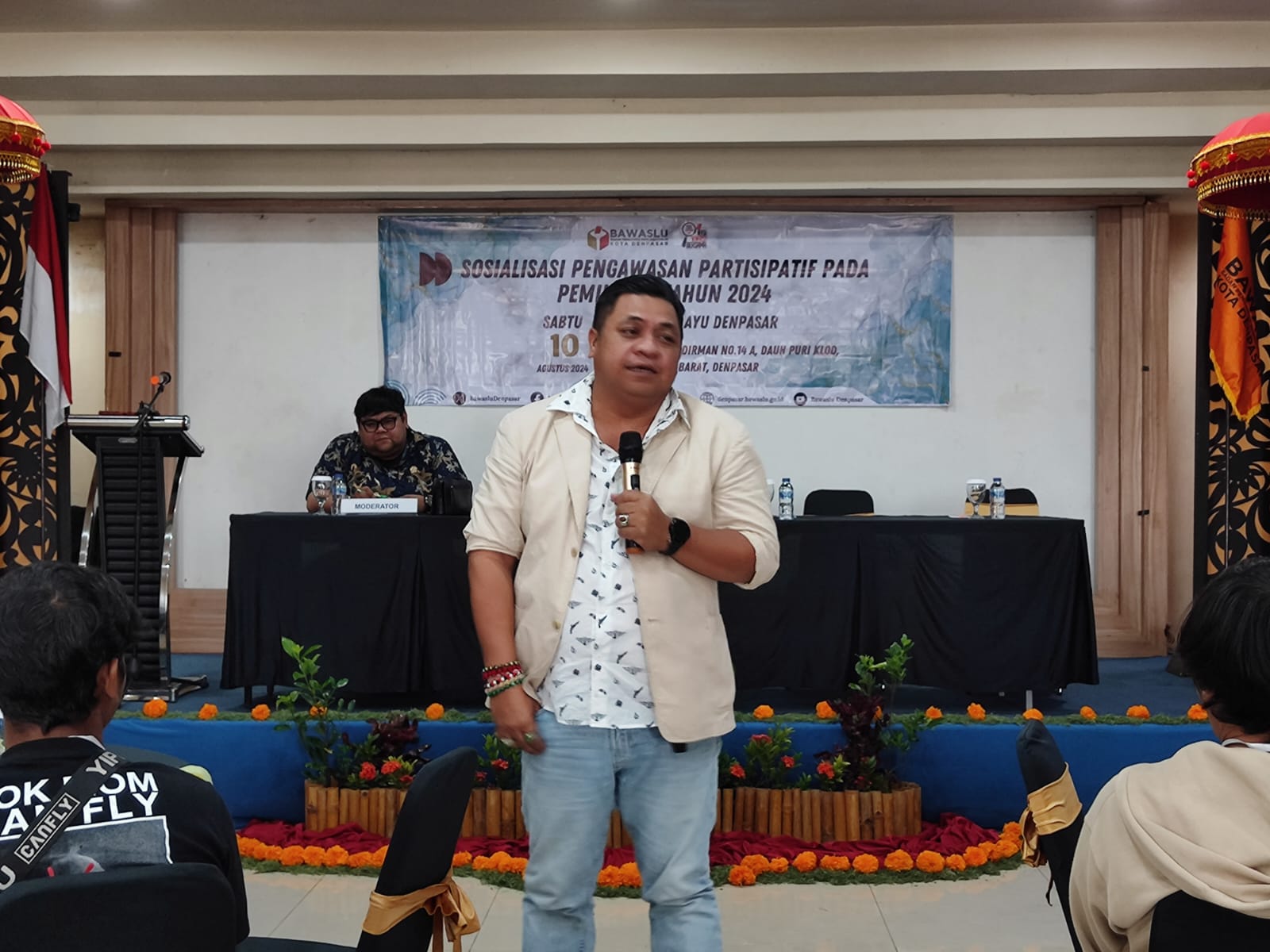 Temui Komunitas Pemuda dan PKK Kota Madya, Wiratma Sebut Masyarakat Unsur Utama Sistem.