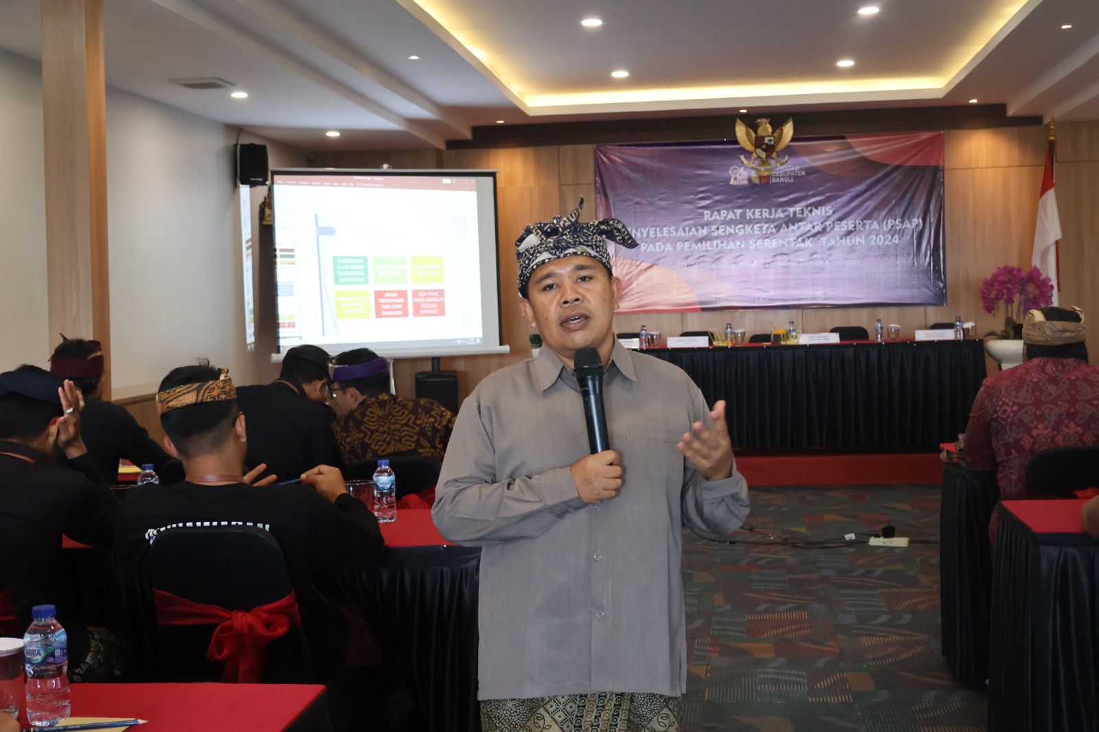 Bawaslu Bali Perkuat Kapasitas Panwascam melalui Rakernis Penyelesaian Sengketa Pilkada