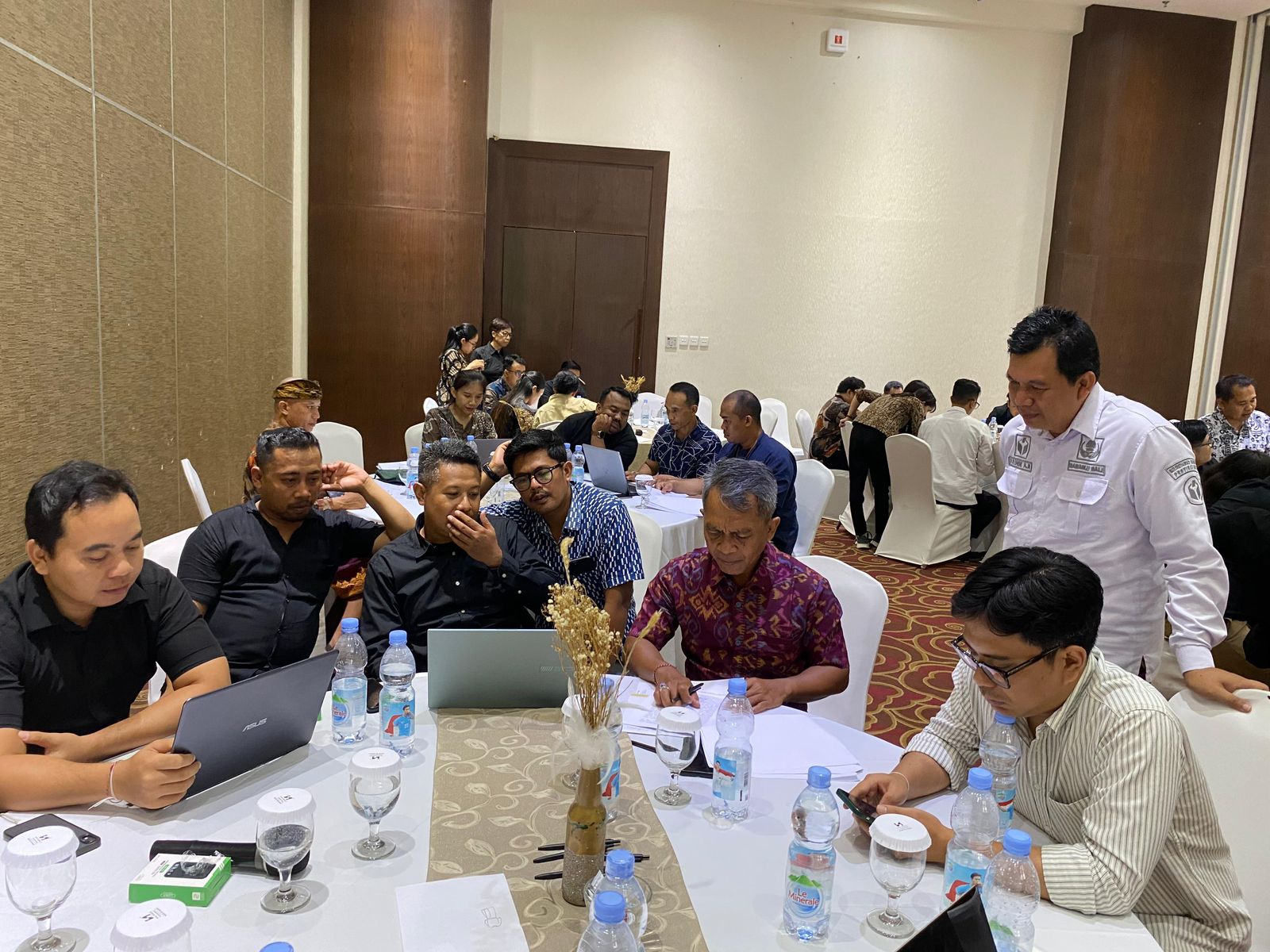 Optimalkan Kesiapan, Bawaslu Bali Gelar Rakernis Penulisan Keterangan Tertulis