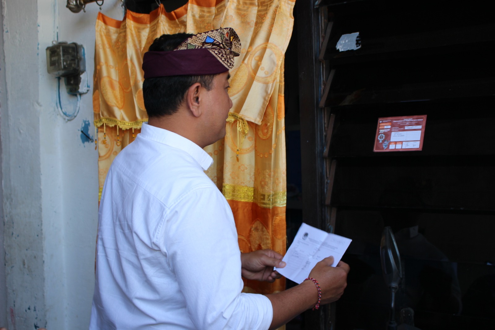 Patroli Kawal Hak Pilih, Bawaslu Bali Temukan Rumah Pemilih Belum Ditempeli Stiker Coklit di Gianyar