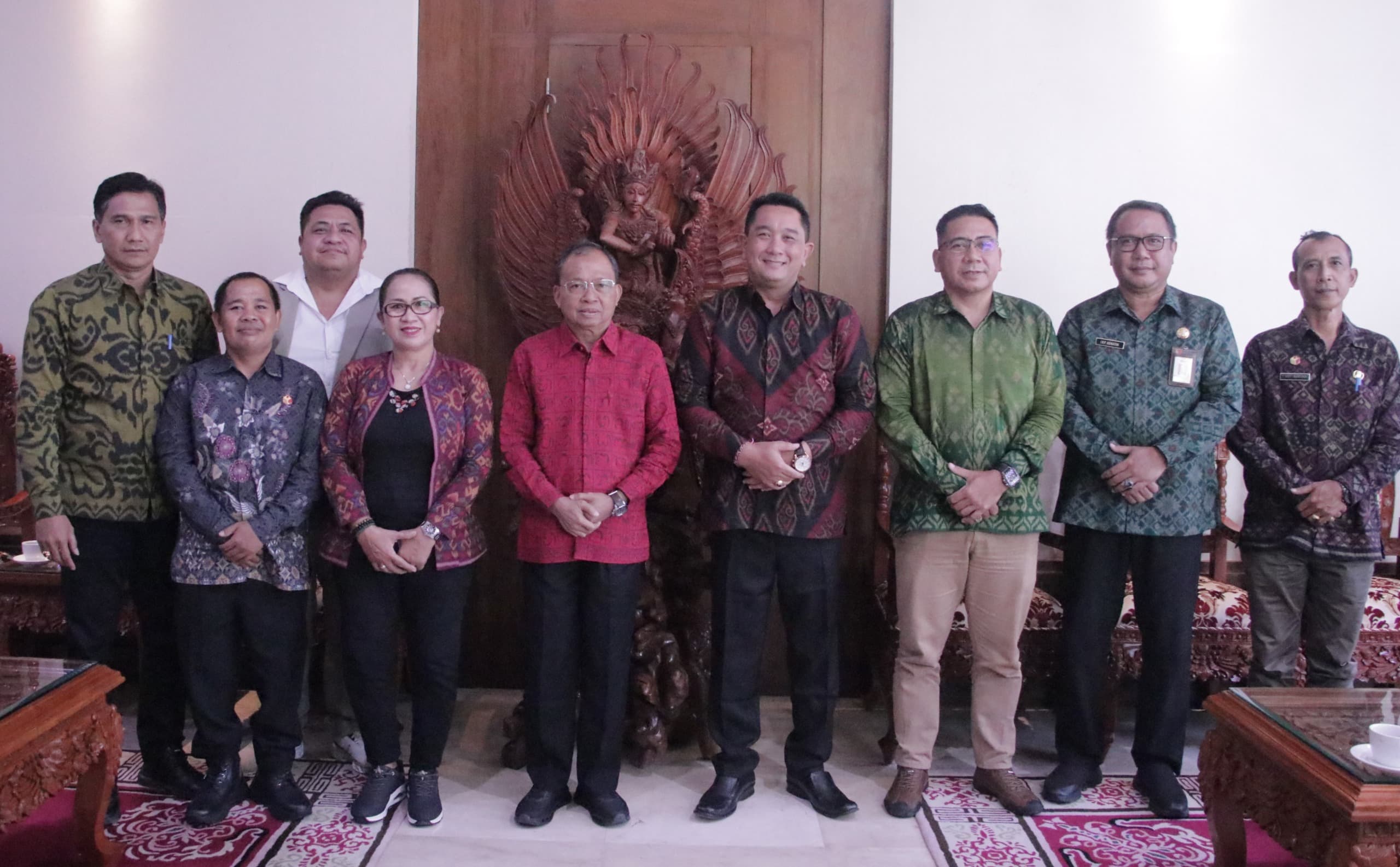 Bawaslu Bali Audiensi dengan Gubernur, Laporkan Capaian Pilkada dan Kembalikan Sisa Dana Hibah Rp10,9 Miliar