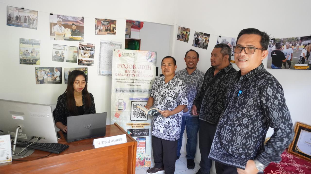 Kunjungan ke Bawaslu Buleleng, Sutrawan: JDIH Harus Diberdayakan, Bukan Sekadar Simbol