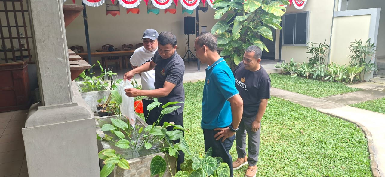 Menabur Benih, Menanam Harapan: Bawaslu Bali Rawat Demokrasi dari Hal Sederhana