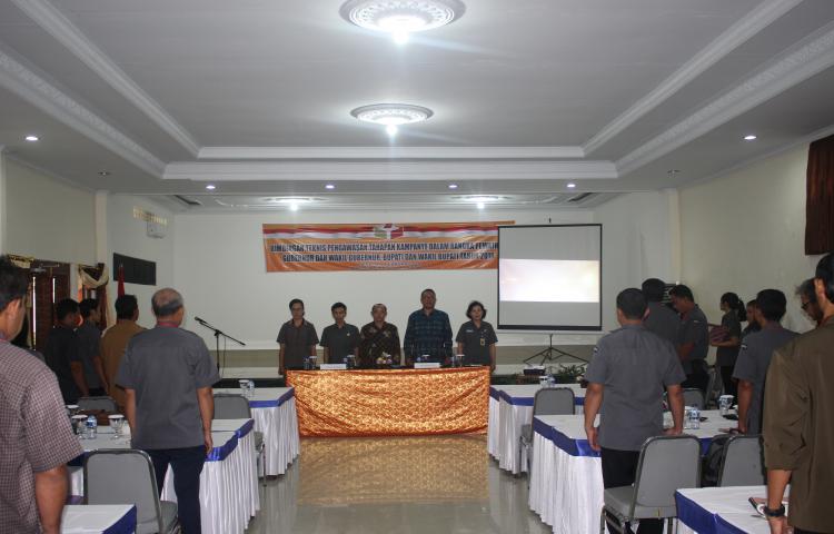 Bimtek bagi Panwaslu Kecamatan se-Kabupaten Gianyar dalam tahapan kampanye dalam rangka Pemilihan Gubernur dan Wakil Gubernur, Bupati dan Wakil Bupati Gianyar Tahun 2018