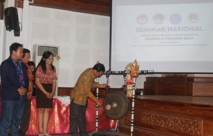 Hadapi Pilpres, Mahasiswa Diminta Tak Buta Politik