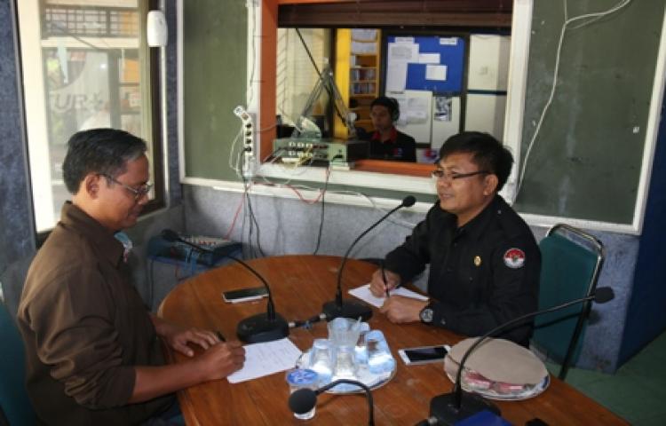 KETUA BAWASLU PROVINSI BALI HADIR SEBAGAI NARASUMBER DI OBROLAN PAGI