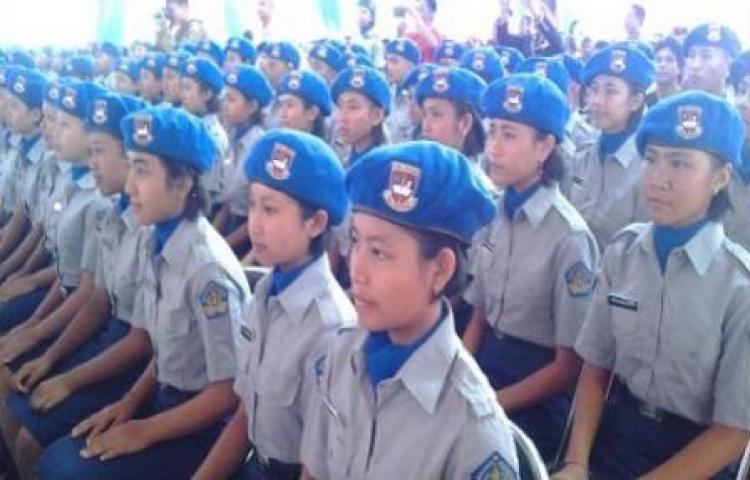 PANWAS KABUPATEN BULELENG LAKUKAN SOSIALISASI PENGAWASAN PEMILIHAN BUPATI DAN WAKIL BUPATI BULELENG TAHUN 2017 DI SMA BALI MANDARA