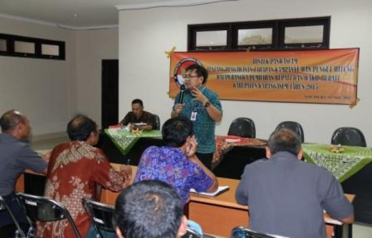 PANWAS PEMILIHAN KABUPATEN KARANGASEM LAKSANAKAN BIMBINGAN TEKNIS PADA PENGAWAS KECAMATAN SE-KABUPATEN KARANGASEM