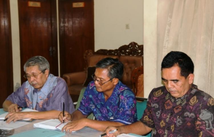 PENGUMUMAN HASIL PENELITIAN BERKAS ADMINISTRASI CALON ANGGOTA PANITIA PENGAWAS PEMILIHAN KABUPATEN BULELENG