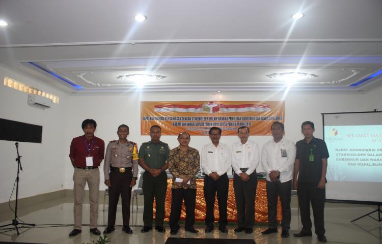 Rapat Koordinasi Pengawasan Pemilu Dengan Stakeholder, dalam rangka Pemilihan Gubernur dan Wakil Gubernur, Bupati dan Wakil Bupati Tahun 2018, serta Pemilu Tahun 2019