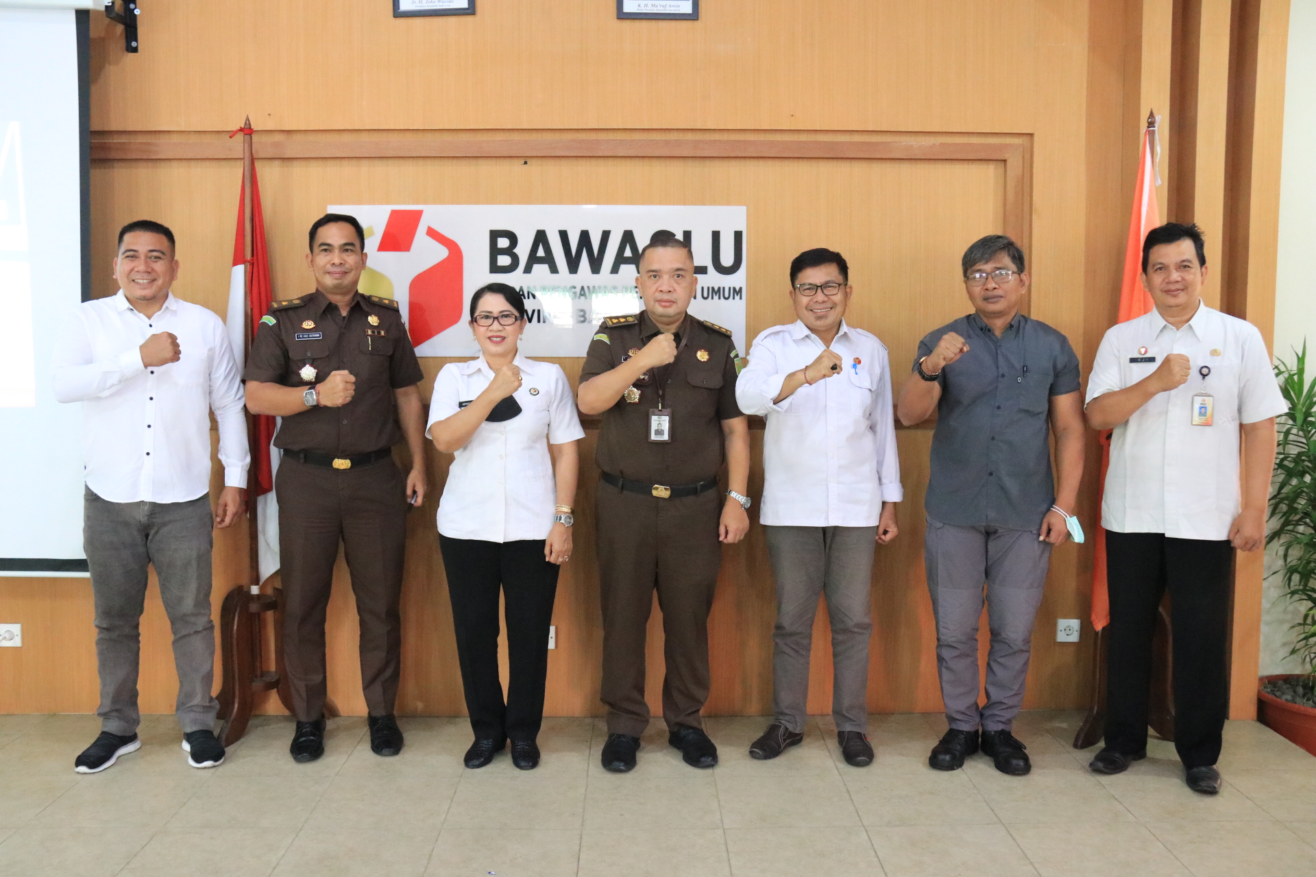 Bawaslu Bali Gelar Rapat Koordinasi Fasilitasi Penanganan Pelanggaran Pemilu bersama Kejati dan Polda Bali