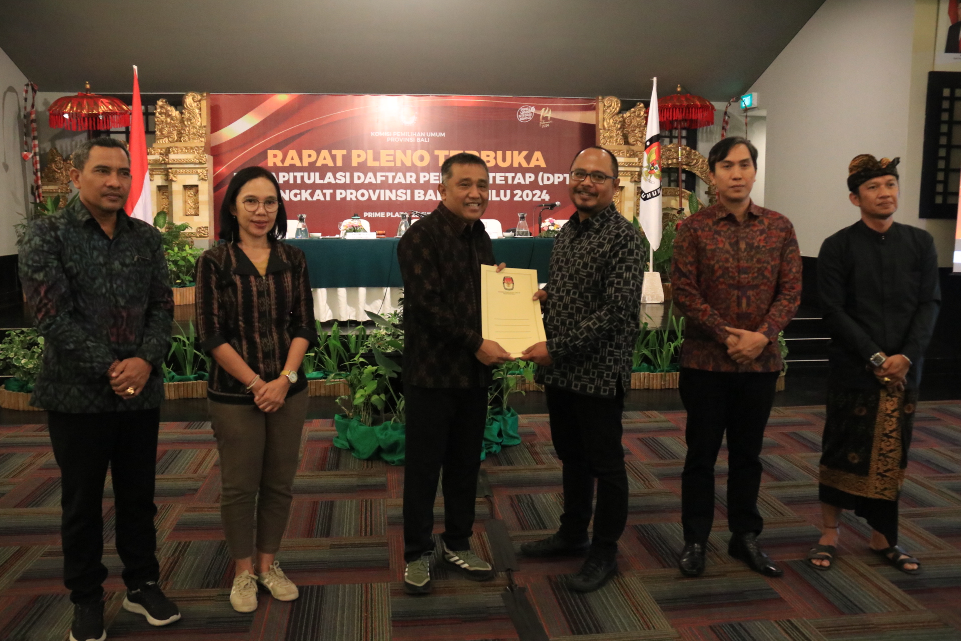 Bawaslu Bali Awasi Rapat Pleno Terbuka Rekapitulasi Daftar Pemilih Untuk Pemilu 2024