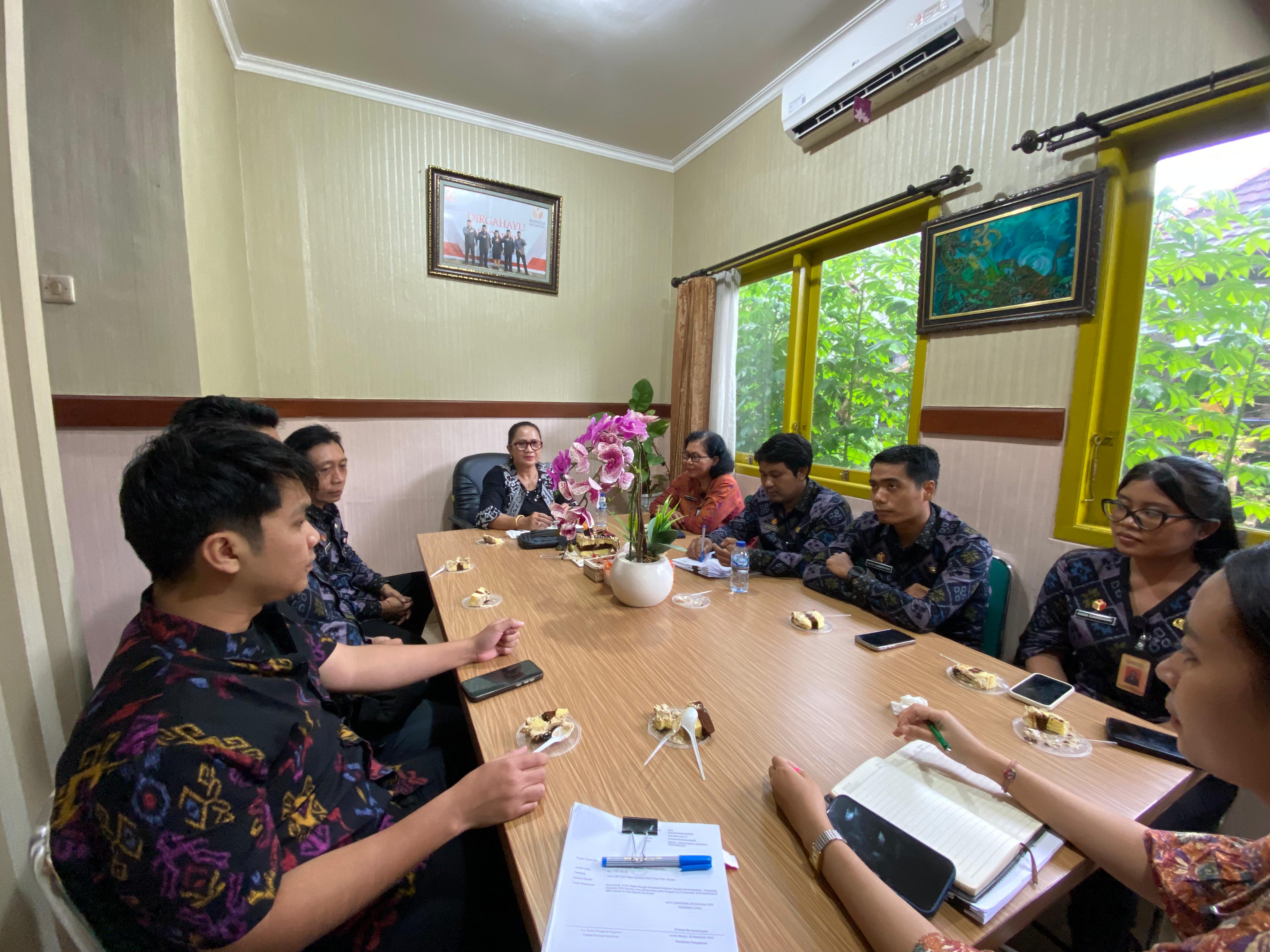 Perumusan program divisi pencegahan Parmas dan humas