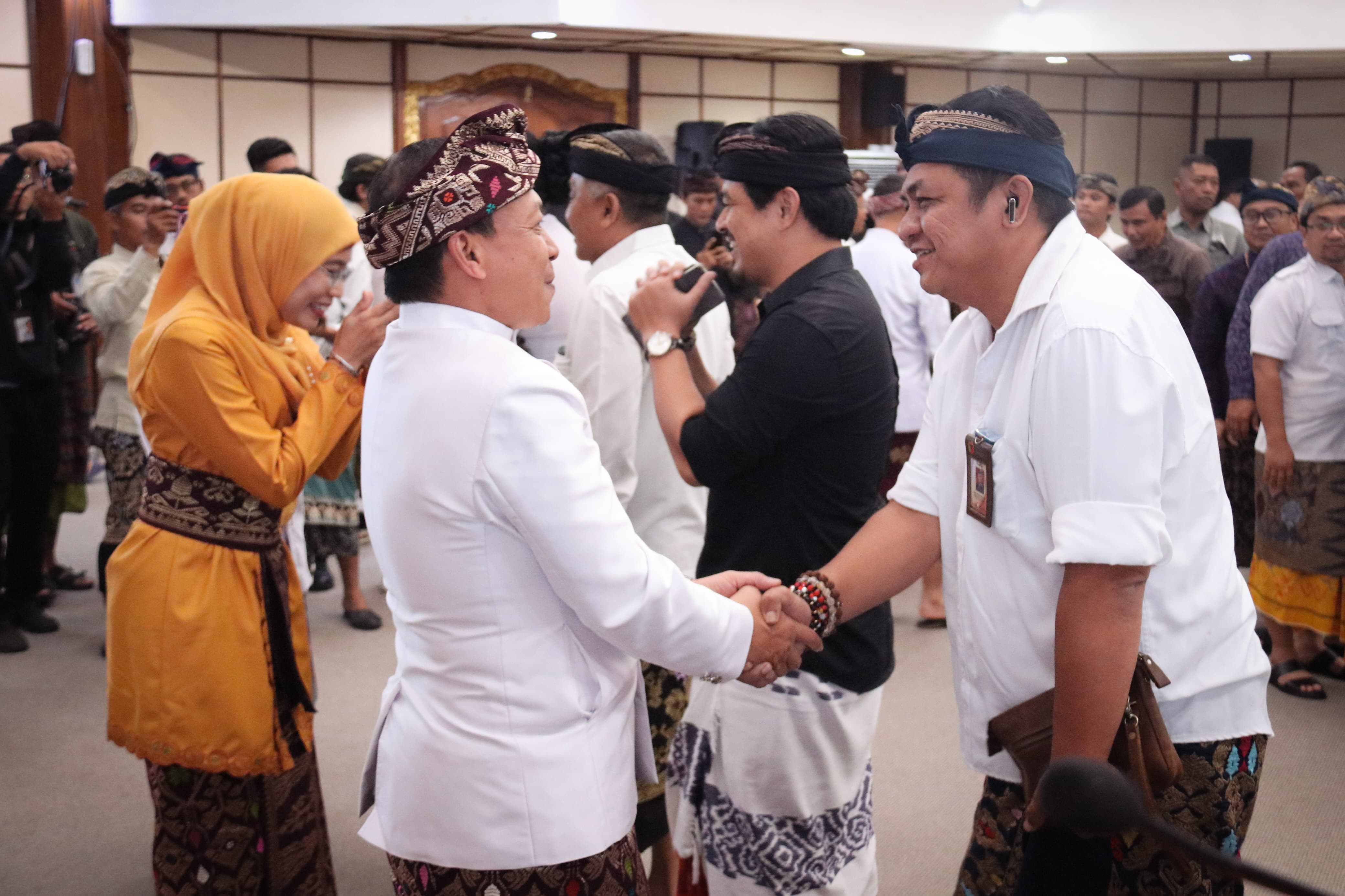 Anggota Bawaslu Bali, I Nyoman Gede Putra Wiratma menghadiri pengukuhan Kepala Perwakilan Badan Pengawasan Keuangan dan Pembangunan (BPKP) Provinsi Bali