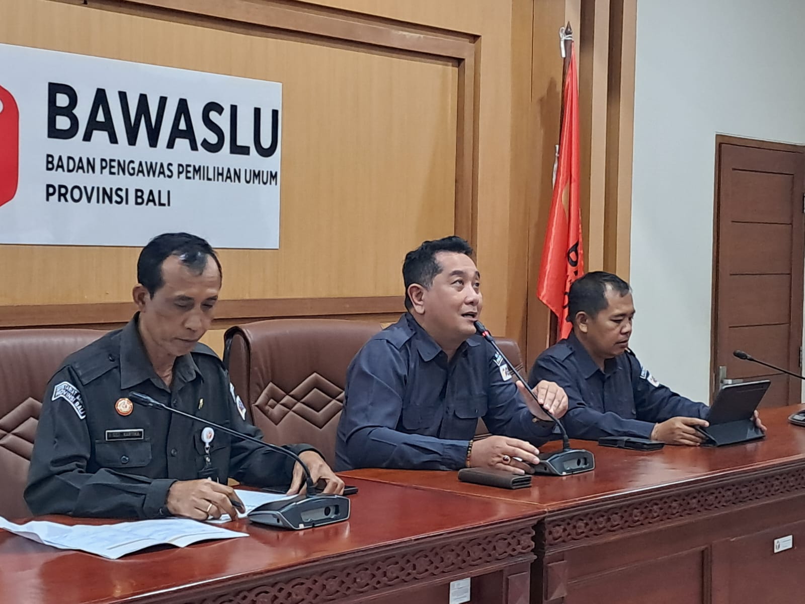Bawaslu Bali menggelar Rapat Koordinasi Kelembagaan dengan Bawaslu Kabupaten/Kota