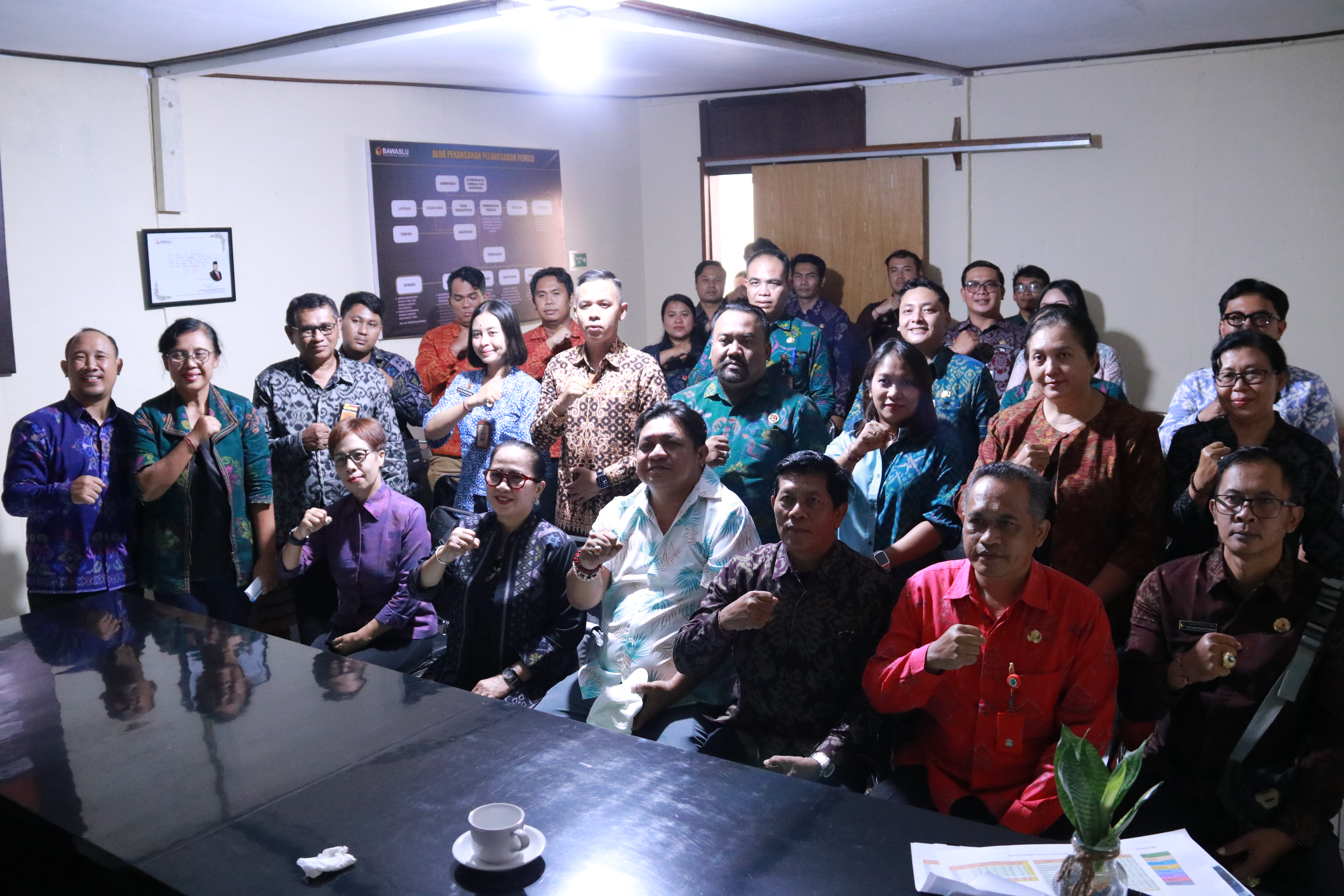 Bawaslu Bali menggelar evaluasi pelaksanaan Pemutakhiran Data Pemilih Berkelanjutan (PDPB) Triwulan I Tahun 2026 