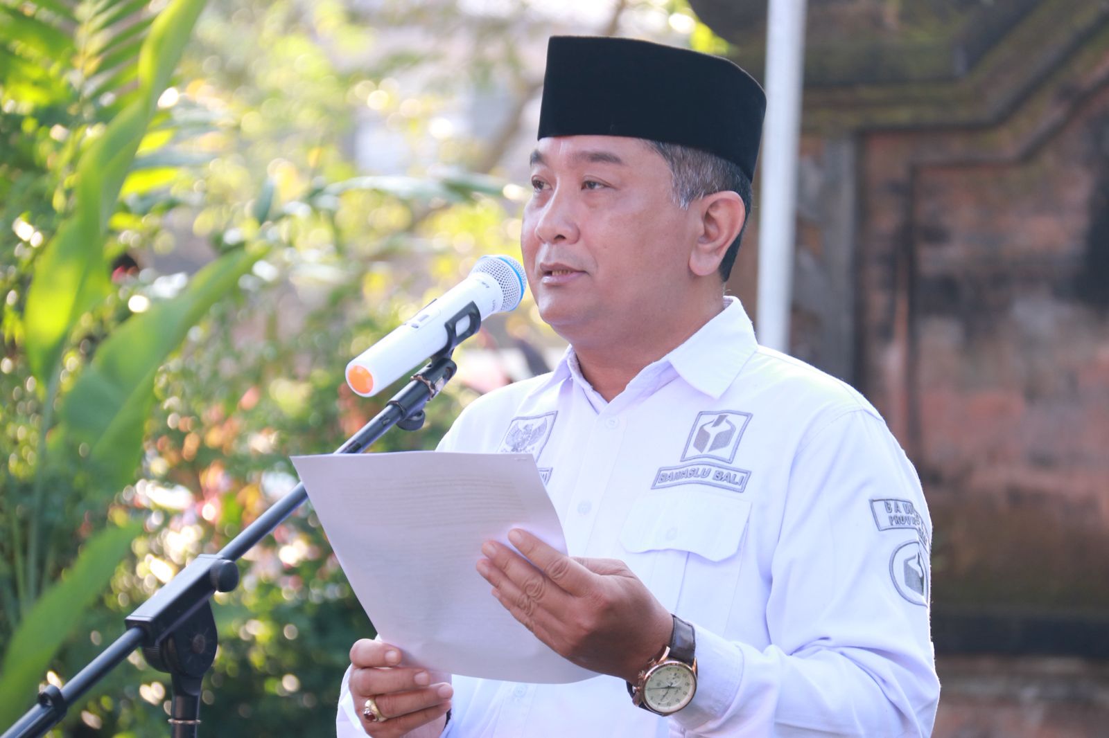 Ketua Bawaslu Bali, I Putu Agus Tirta Suguna saat Upacara Hari Kebangkitan Nasional ke - 118