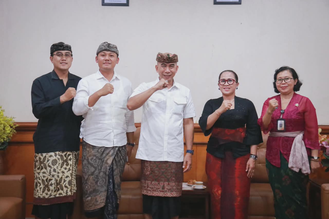 Bawaslu Bali menyambangi Badan Kepegawaian dan Pengembangan Sumber Daya Manusia (BKPSDM) Provinsi Bali