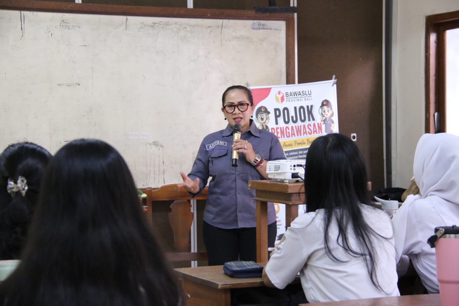 Program TAKSU di SMK Saraswati 1 Denpasar