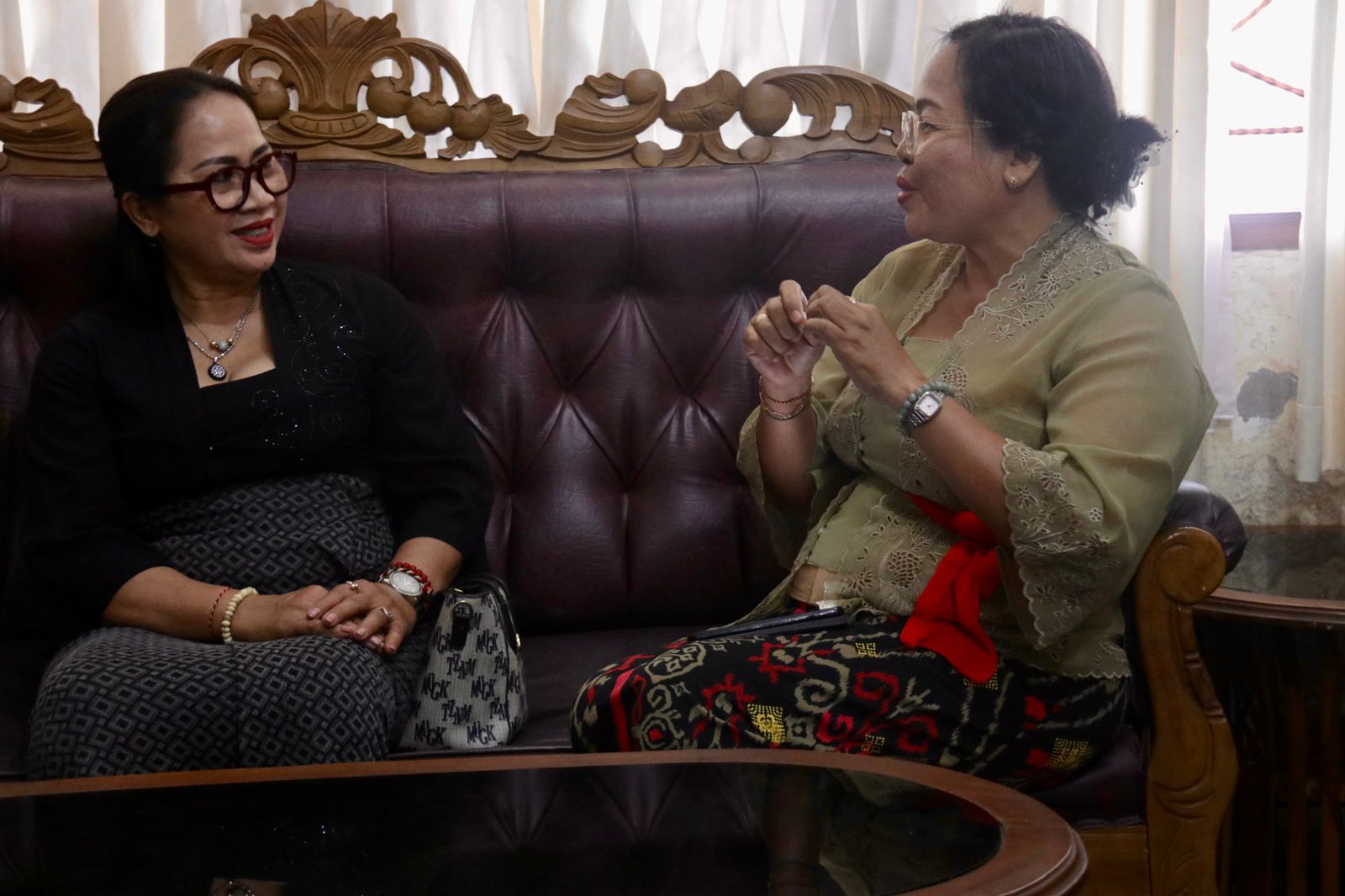 Kordiv P2H Bawaslu Bali, Ketut Ariyani saat Konsolidasi demokrasi dengan para guru di SLB Negeri 1 Denpasar, Kamis (3/9/2026)