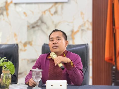 Fasilitasi Rapat Pengelolaan Layanan Hukum yang dirangkaikan dengan Konsolidasi Demokrasi di Bawaslu Kabupaten Jembrana