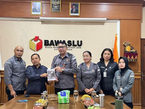 supervisi dan monitoring evaluasi (monev) bidang Hukum dan Penyelesaian Sengketa di Bawaslu Kota Denpasar