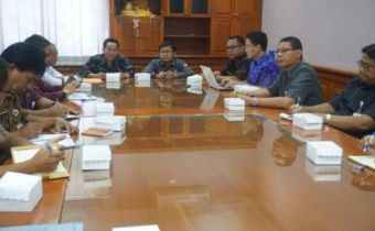 BAWASLU BALI KOORDINASI PERSIAPAN FASILITASI PELAKSANAAN PEMILIHAN GUBERNUR DAN WAKIL GUBERNUR BALI TAHUN 2018 KE PEMDA GIANYAR