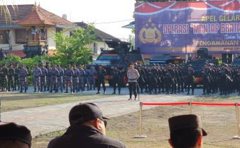 Bawaslu Bali Hadiri Apel Pasukan Operasi Mantap Brata Agung Pengamanan Pemilu 2024