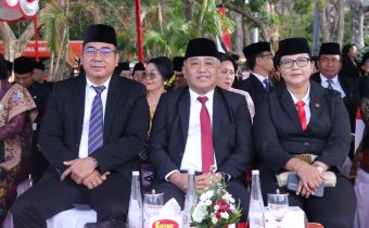 Bawaslu Bali Hadiri Upacara Peringatan HUT RI ke-79 di Lapangan Puputan Margarana 