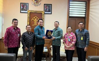 Bangun JDIH yang Hidup dan Berdampak: Bawaslu Bali Gali Ilmu dari Kanwil Kemenkumham