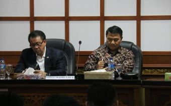KUNJUNGAN KERJA SPESIFIK KOMISI II DPR RI