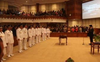 PELANTIKAN BUPATI/WAKIL BUPATI DAN WALIKOTA/WAKIL WALIKOTA PILKADA TAHUN 2015 SE-PROVINSI BALI BERLANGSUNG TERTIB DAN LANCAR