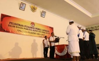PENGAWAS PEMILU LAPANGAN SE- KABUPATEN BULELENG RESMI DIKUKUHKAN