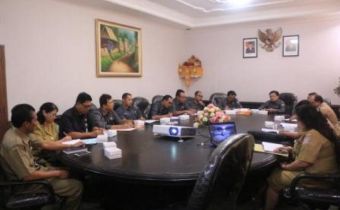 PERTEMUAN BAWASLU BALI DENGAN BAPPEDA PROVINSI BALI 