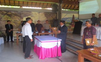 Pelantikan Pengawas Pemilu Kelurahan/Desa Se-Kabupaten Tabanan Dalam Rangka Pemilihan Umum DPR, DPD, dan DPRD serta Pemilihan Presiden dan Wakil Presiden Tahun 2019