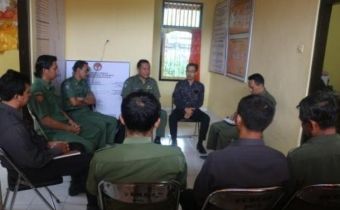 SEKRETARIAT BAWASLU BALI PANTAU PENGELOLAAN KEUANGAN PILKADA 2015