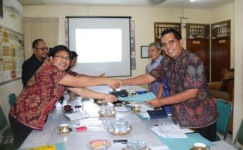 TIM SELEKSI PANITIA PENGAWAS PEMILIHAN KABUPATEN BULELENG TAHUN 2016 LAKUKAN RAPAT PERDANA DI SEKRETARIAT BAWASLU BALI