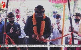 Anggota Bawaslu RI melakukan pengecekan langsung kesiapan jajaran bawaslu di Wilayah Bali