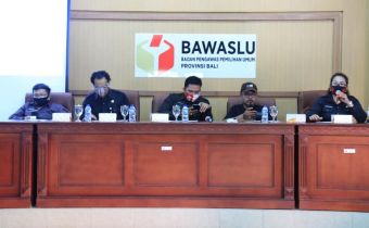 Rapat Koordinasi Penyusunan Pelaksanaan Pengawasan Tahapan Pemutakhiran Data Pemilih Pilkada serentak tahun 2020