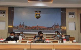Bawaslu Bali mengikuti Vidcon di Polda Bali Terkait Kesiapan Penyelenggara dan Stakeholder dalam Pelaksanaan Pemilihan Kepala Daerah (Pilkada) Serentak Tahun 2020