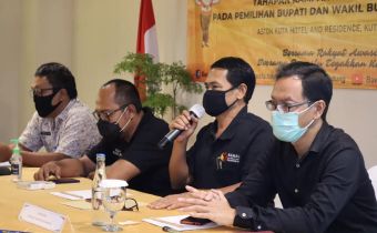 TREN BARU KEGIATAN KAMPANYE YANG DILAKUKAN OLEH PASLON DALAM PILKADA TAHUN 2020 DI MASA PANDEMI COVID-19