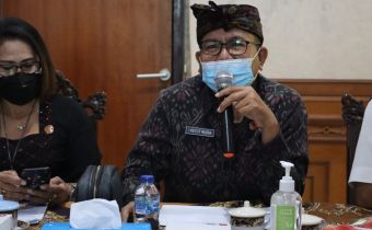 Monitoring dan Evaluasi Pengelolaan JDIH Bawaslu Kabupaten Badung, Rudia Tegaskan Bahwa Status Produk Hukum Yang Diunggah Harus Jelas.