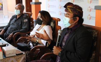 Pastikan Barang Dugaan Pelanggaran Terkelola Sesuai Ketentuan, Bawaslu Provinsi Bali Lakukan Monitoring dan Evaluasi di Bawaslu Kabupaten Buleleng. 