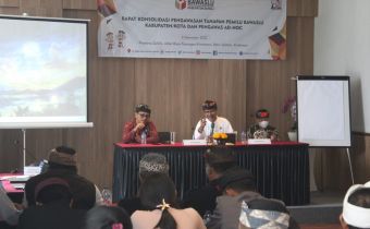 Bawaslu Bali Ingatkan Tugas Panwascam Awasi Pemutakhiran Data Pemilih