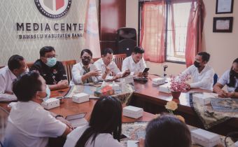 Jelang Pemilu Serentak 2024, Ariyani Minta Bawaslu Kabupaten/Kota Mulai Mengidentifikasi Potensi Pelanggaran Yang Bisa Terjadi