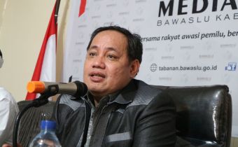 Lakukan Kunjungan ke Bawaslu Tabanan, Herwyn Pantau Kinerja Jajaran Pengawas di Kabupaten Tabanan