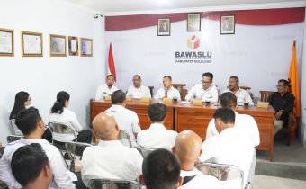 Kuatkan Jajaran Pengawas Pemilu di Tingkat Kecamatan, Sutrawan Ungkap Potensi Rawan Penyusunan Daftar Pemilih Tambahan